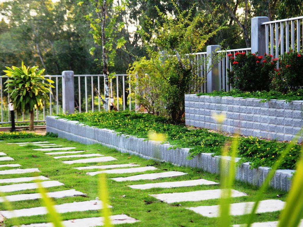 Emis Hotel Phu Quoc Luaran gambar
